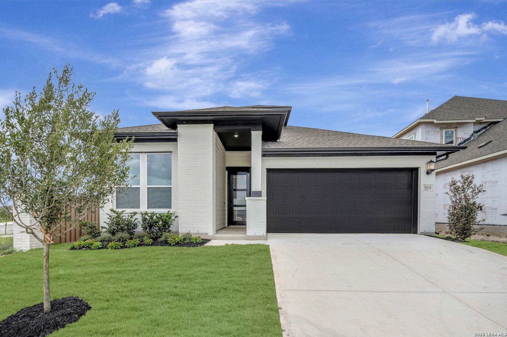 164 Radnor Rd Listing Cover Image
