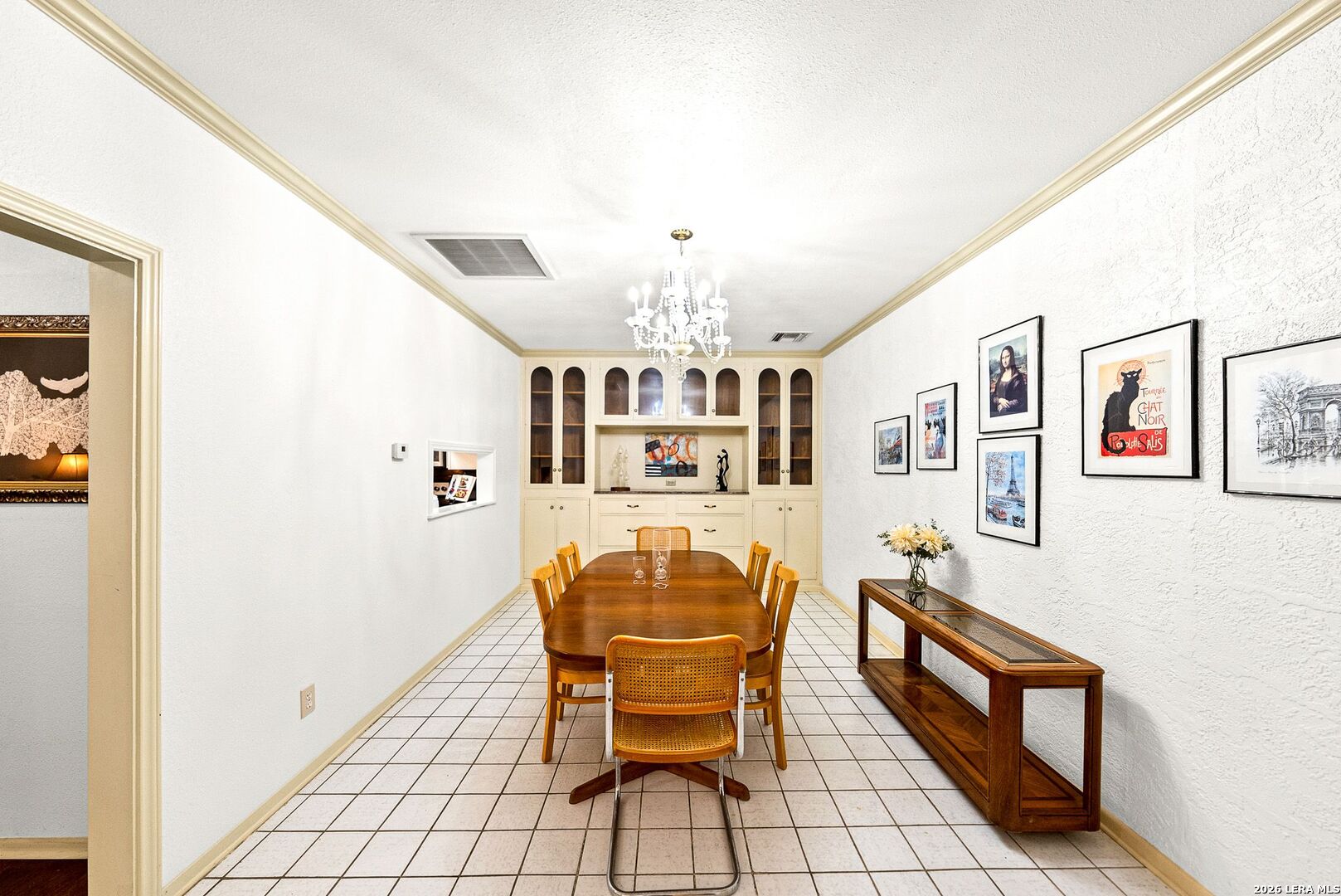 508 Thelma Dr, Olmos Park, TX 78212