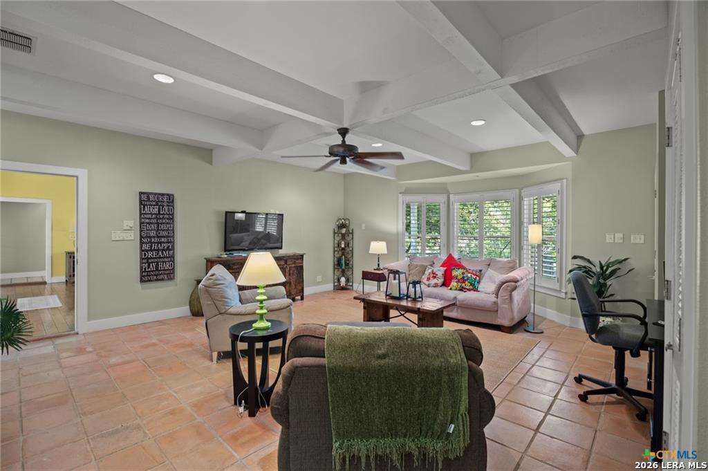 70 Guada Coma, New Braunfels, TX 78130