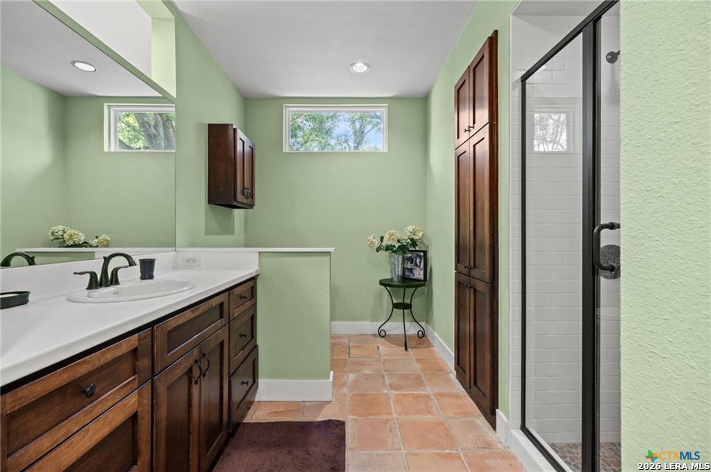 70 Guada Coma, New Braunfels, TX 78130
