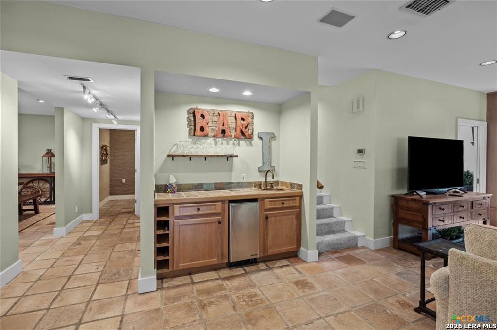 70 Guada Coma, New Braunfels, TX 78130