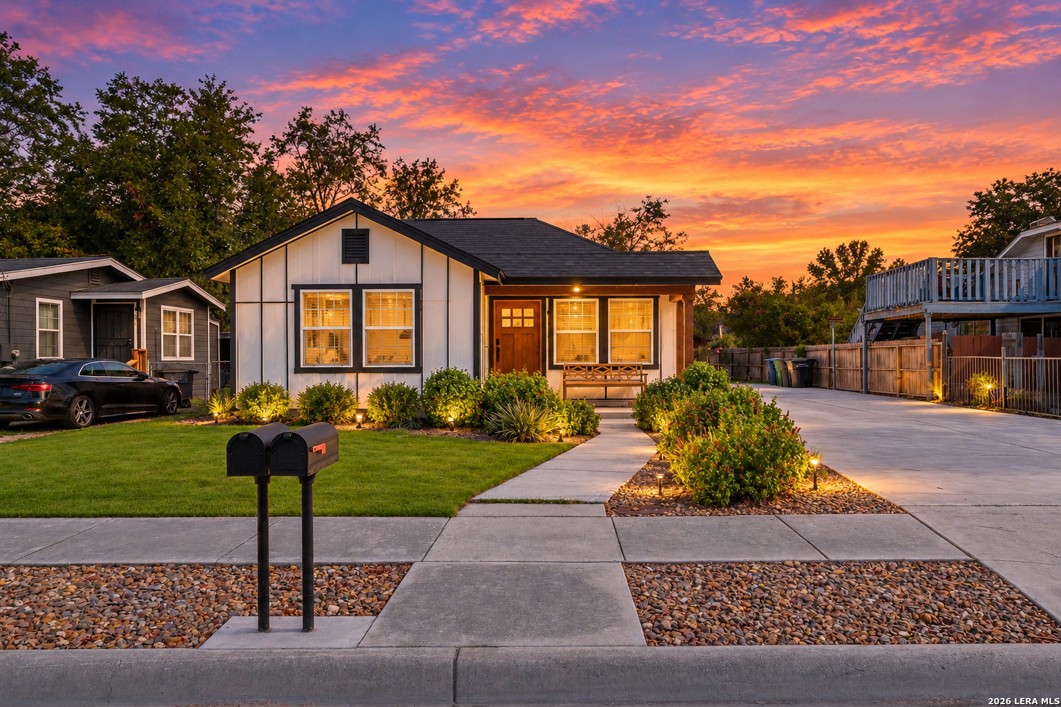 127 Lorraine Ave Listing Cover Image