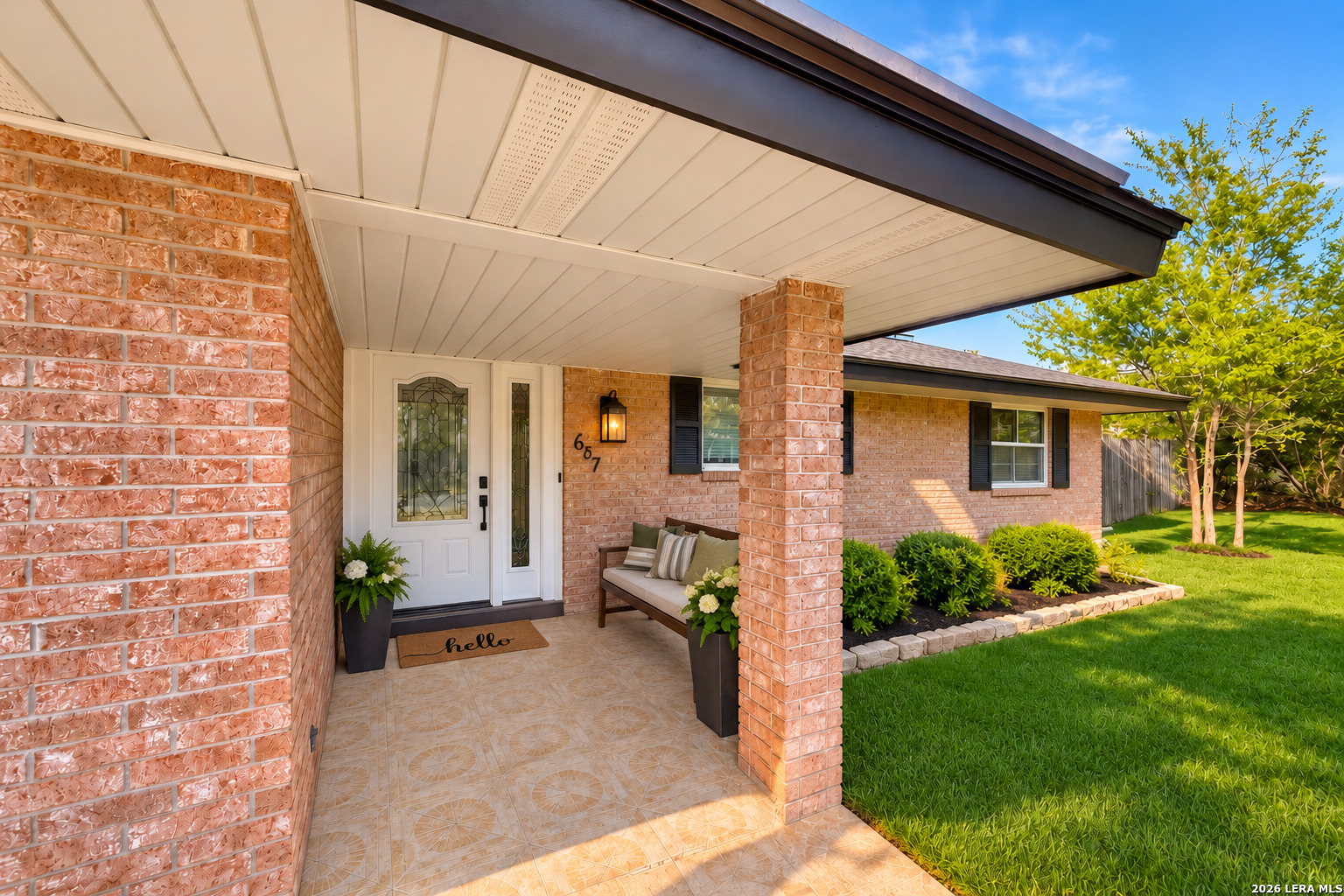 657 Weatherly, Windcrest, TX 78239