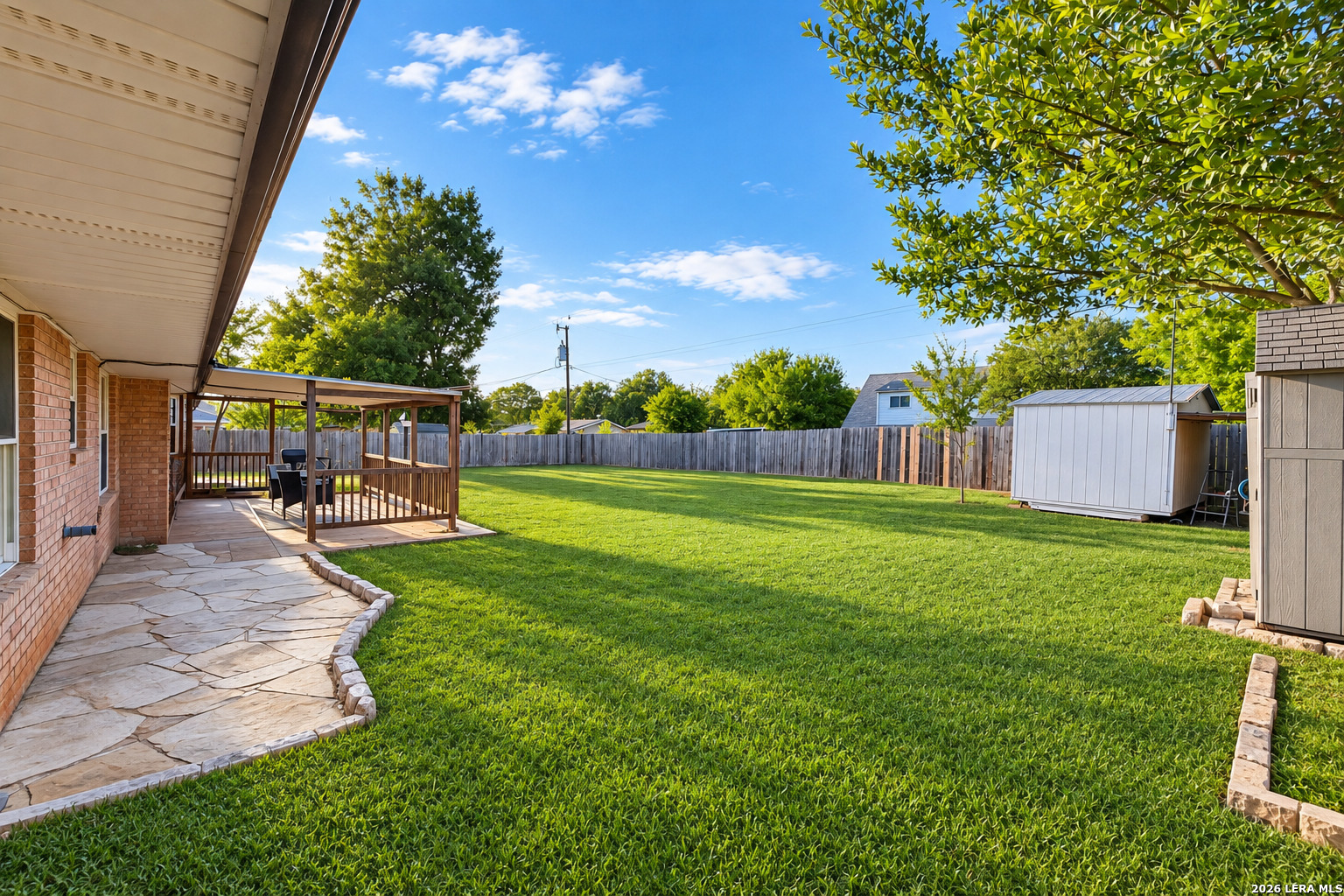 657 Weatherly, Windcrest, TX 78239