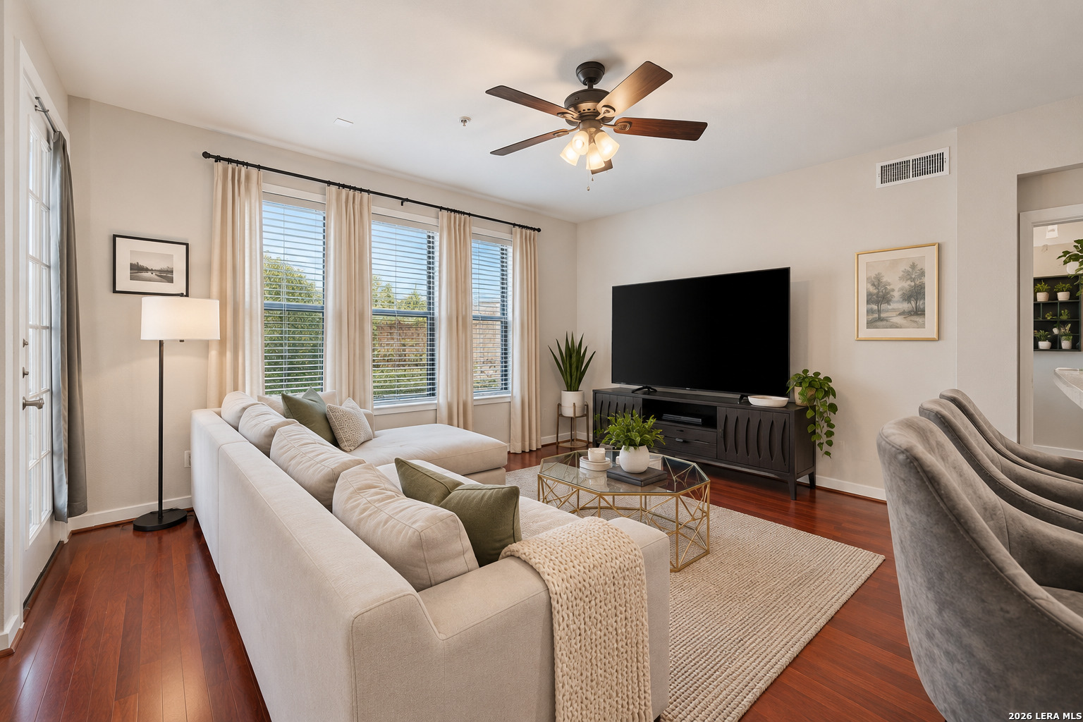 Photo 2 of Condo for sale at 7342 Oak Manor Dr #1102, San Antonio, TX 78229 | MLS# 2017875 | Listing updated on 2026-09-19