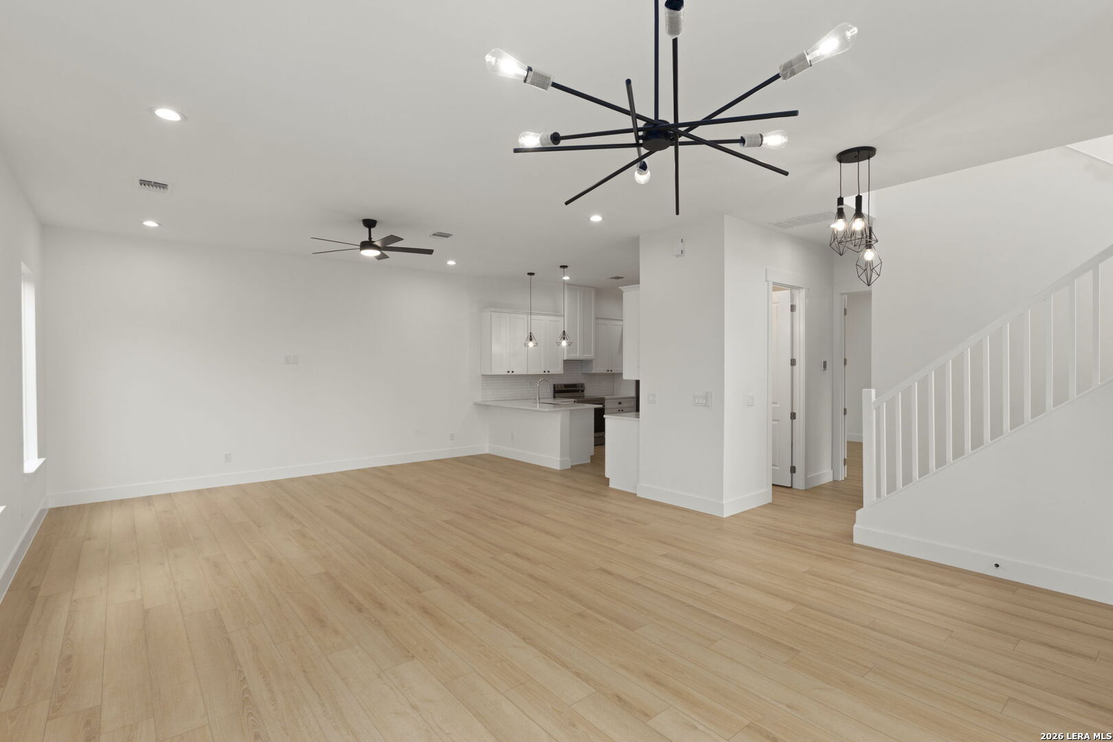 102 Magnolia Cir, Boerne, TX 78006