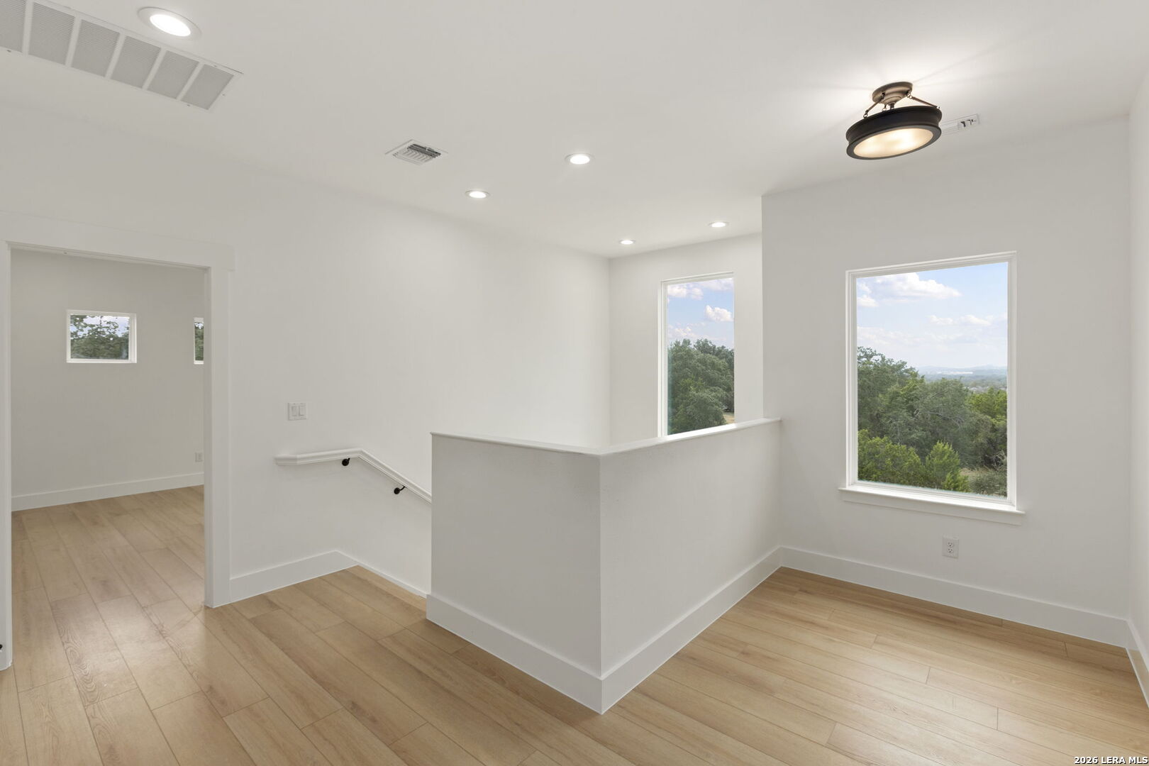 102 Magnolia Cir, Boerne, TX 78006