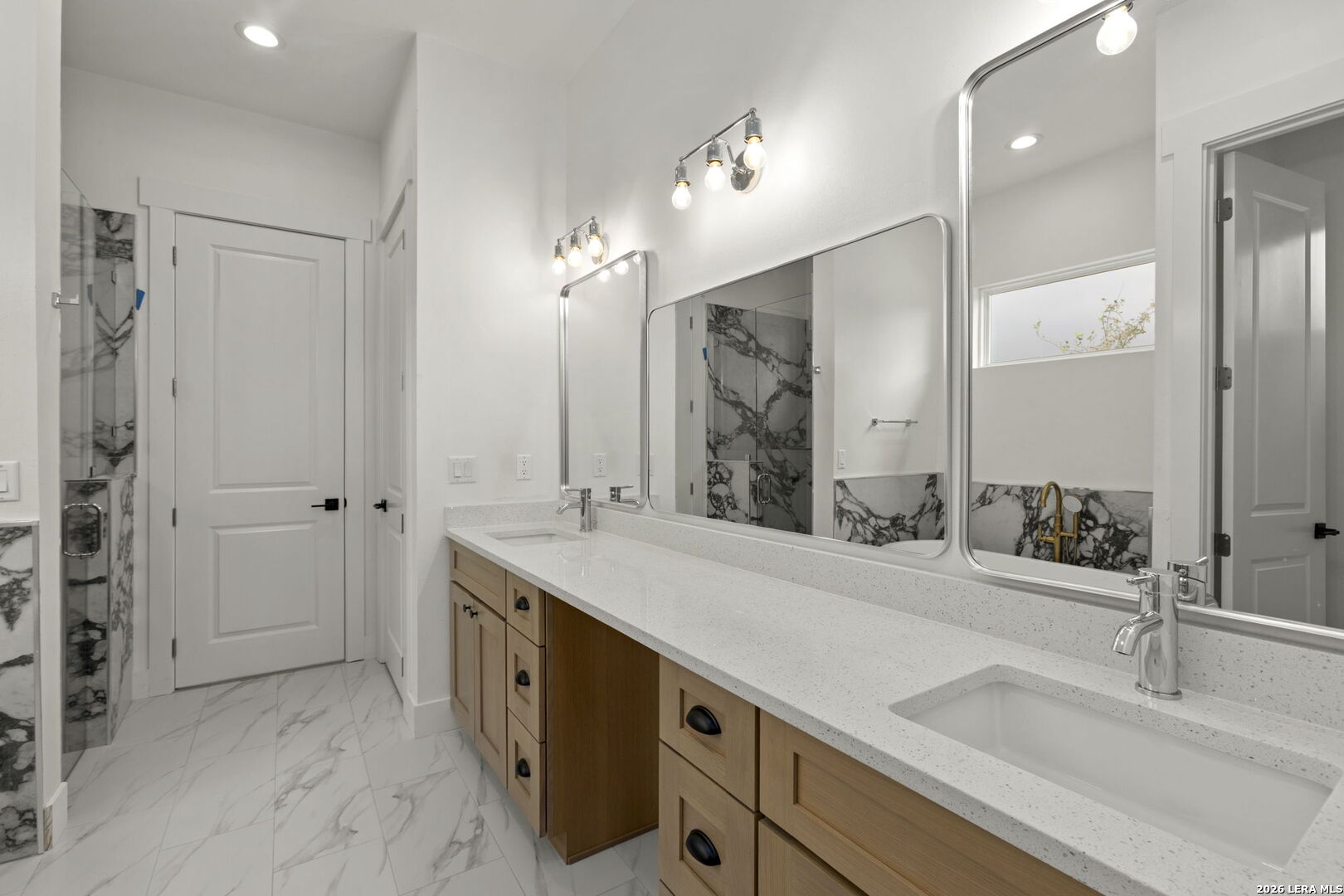 102 Magnolia Cir, Boerne, TX 78006