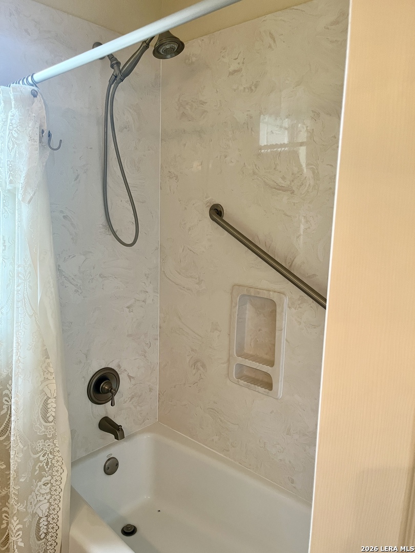 528 Jo Lynn, New Braunfels, TX 78130