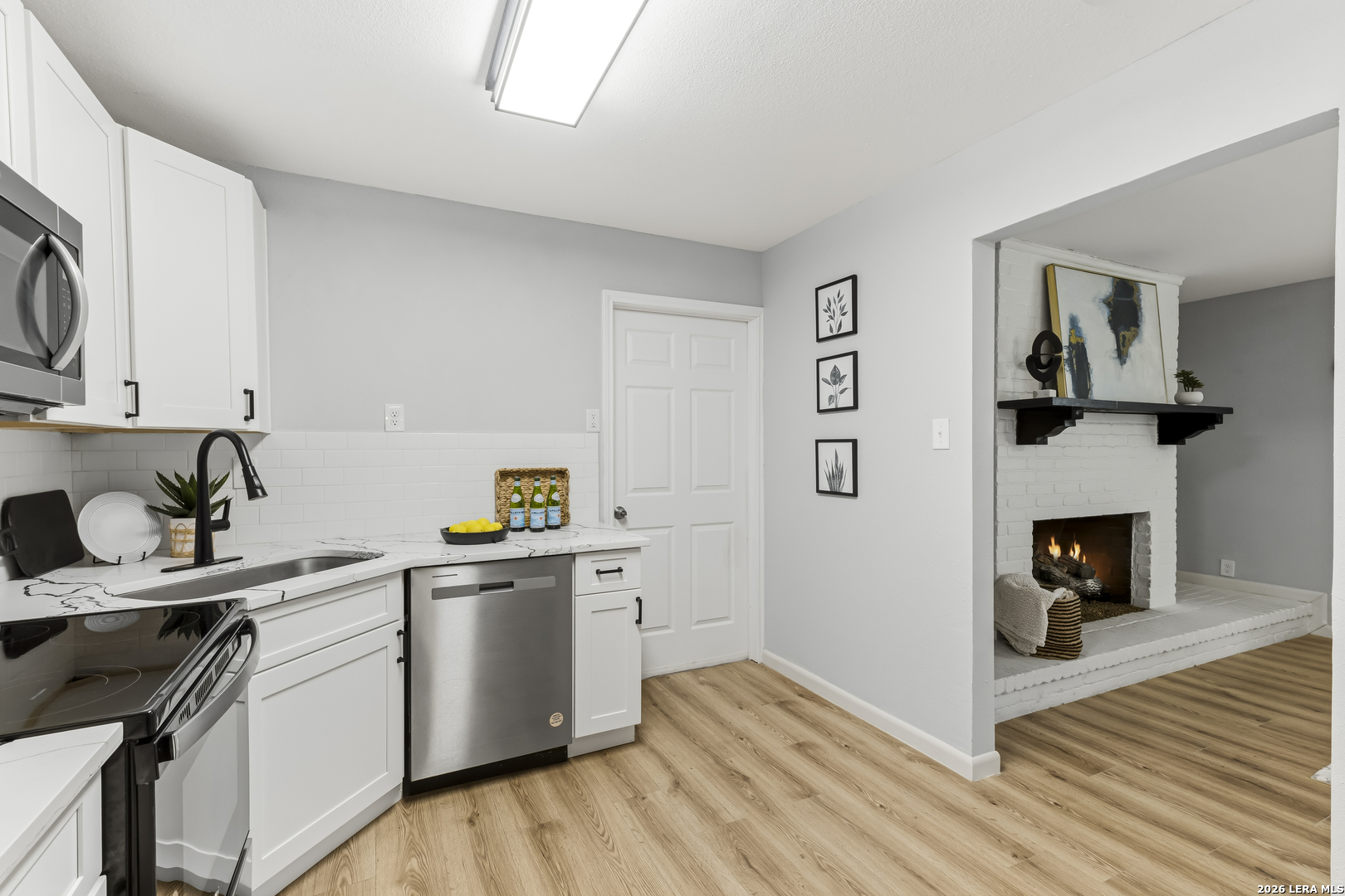 3002 WROXTON RD, San Antonio, TX 78217