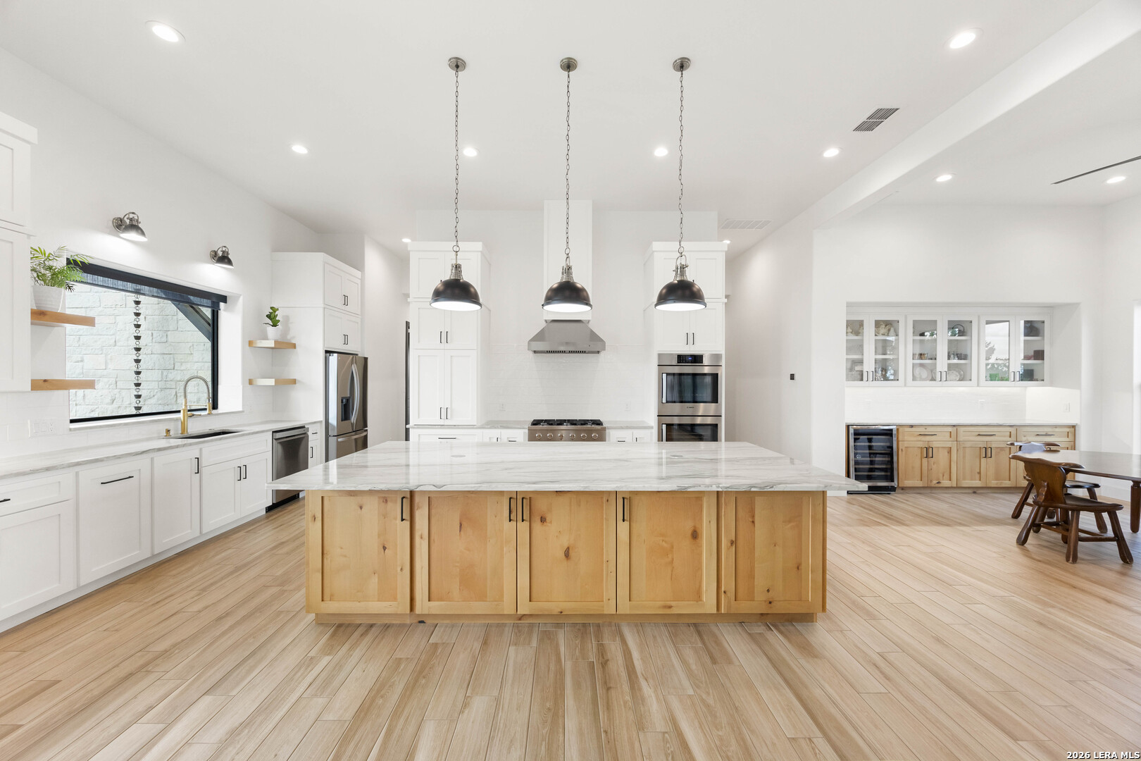 576 ROSEMARY RIDGE DR, Bulverde, TX 78163