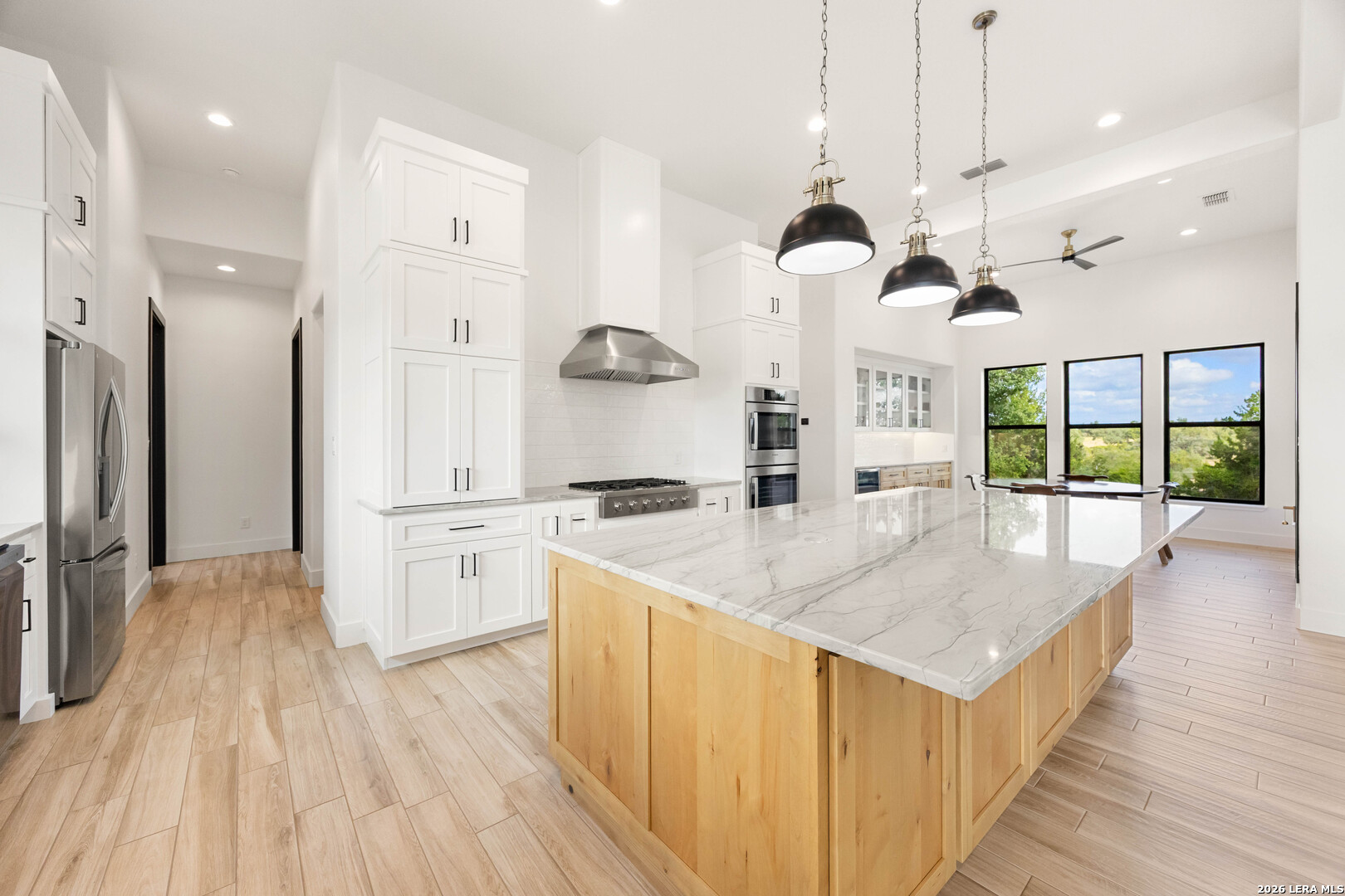 576 ROSEMARY RIDGE DR, Bulverde, TX 78163