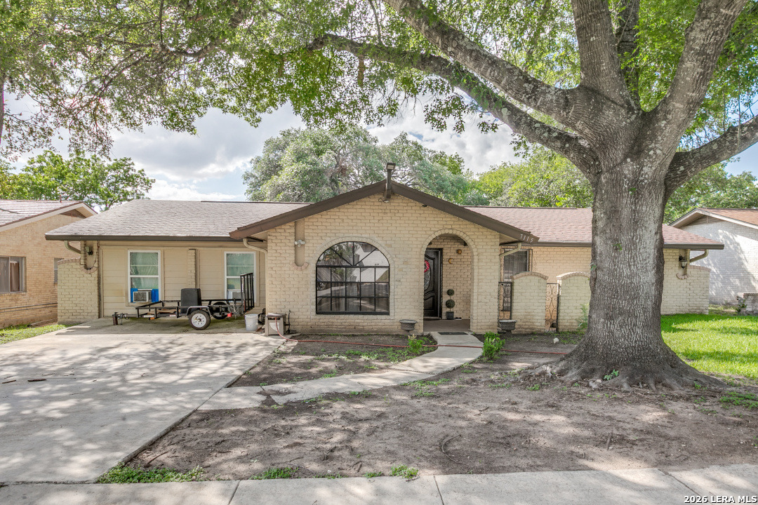 Photo 2 of Single family home for sale at 7115 Forest Moss, San Antonio, TX 78240 | MLS# 2022166 | Listing updated on 2026-10-08