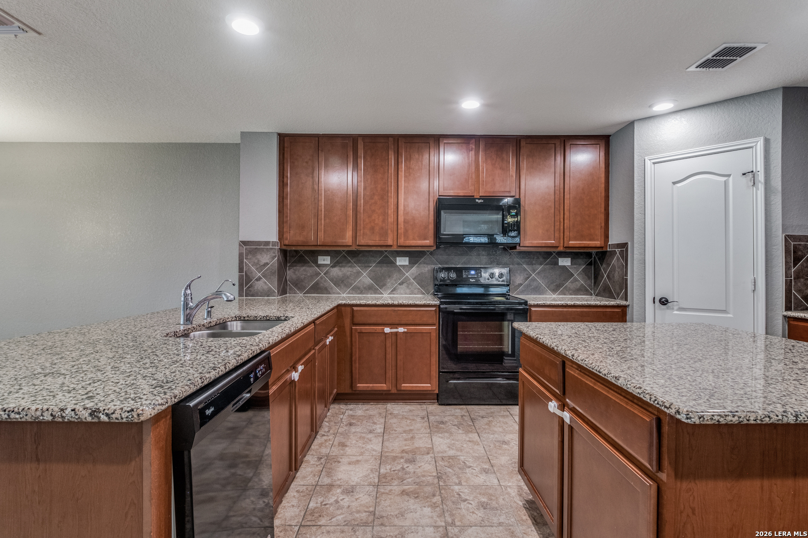 2091 Shire, New Braunfels, TX 78130