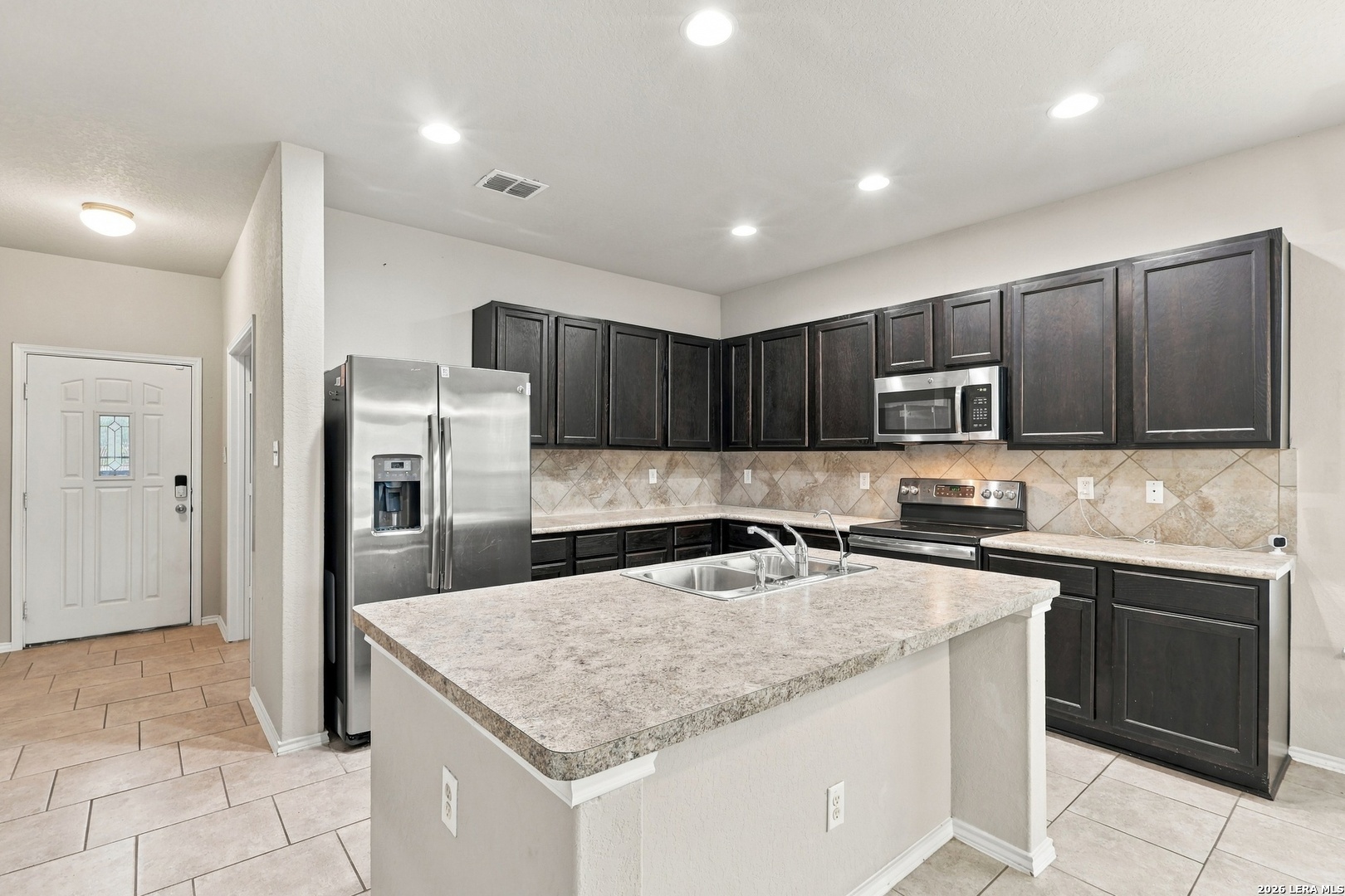 Photo 4 of Single family home for sale at 9958 Belmore Cv, San Antonio, TX 78245 | MLS# 2018148 | Listing updated on 2026-09-21