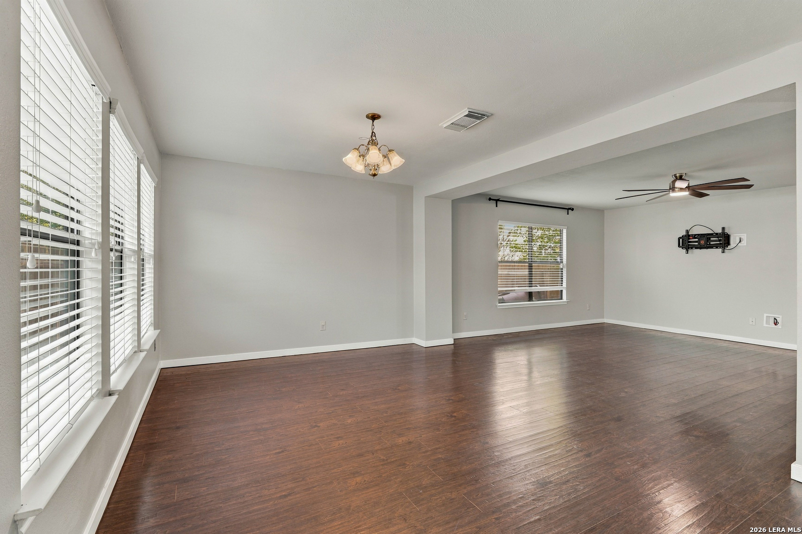 311 Territory Oak, San Antonio, TX 78253