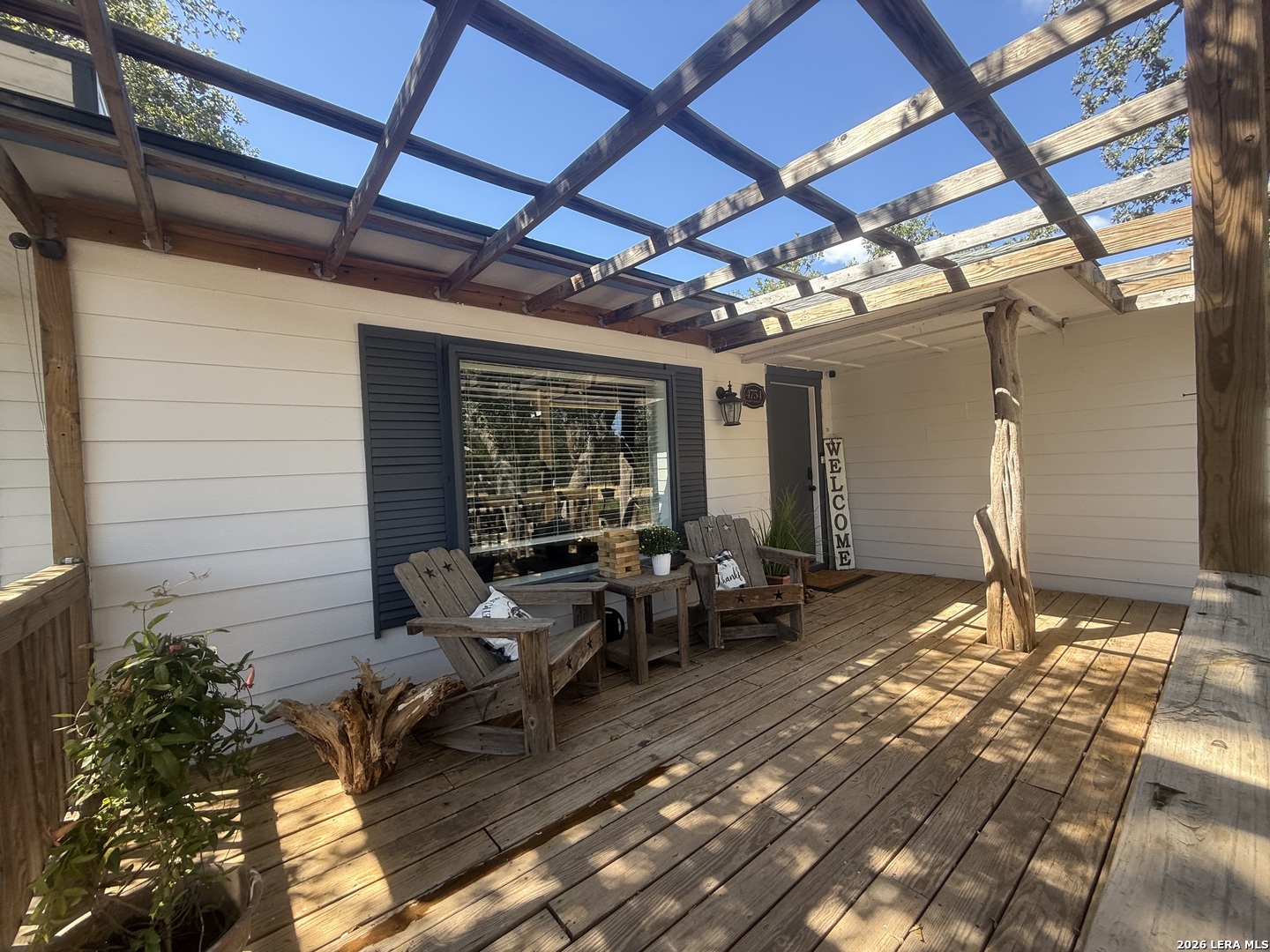 4754 English Crossing, Pipe Creek, TX 78063