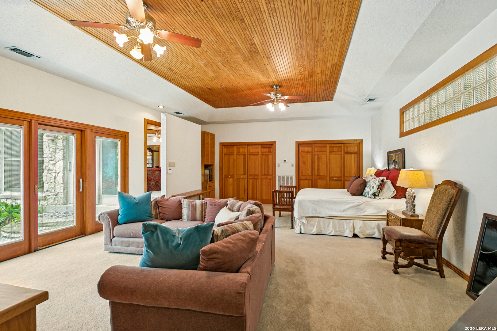 438 PASEO ENCINAL ST, Olmos Park, TX 78212