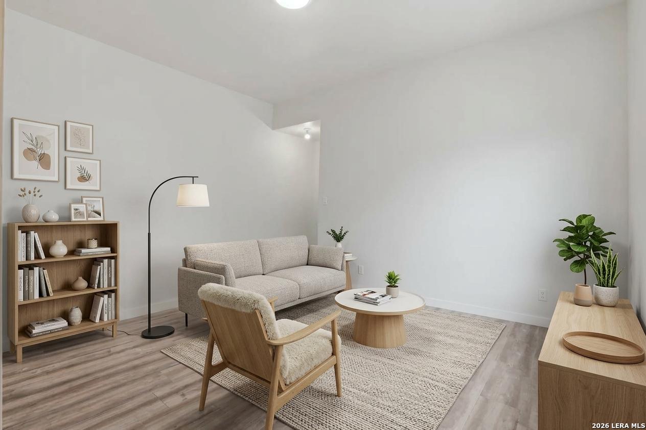 1021 Center St Listing Cover Image