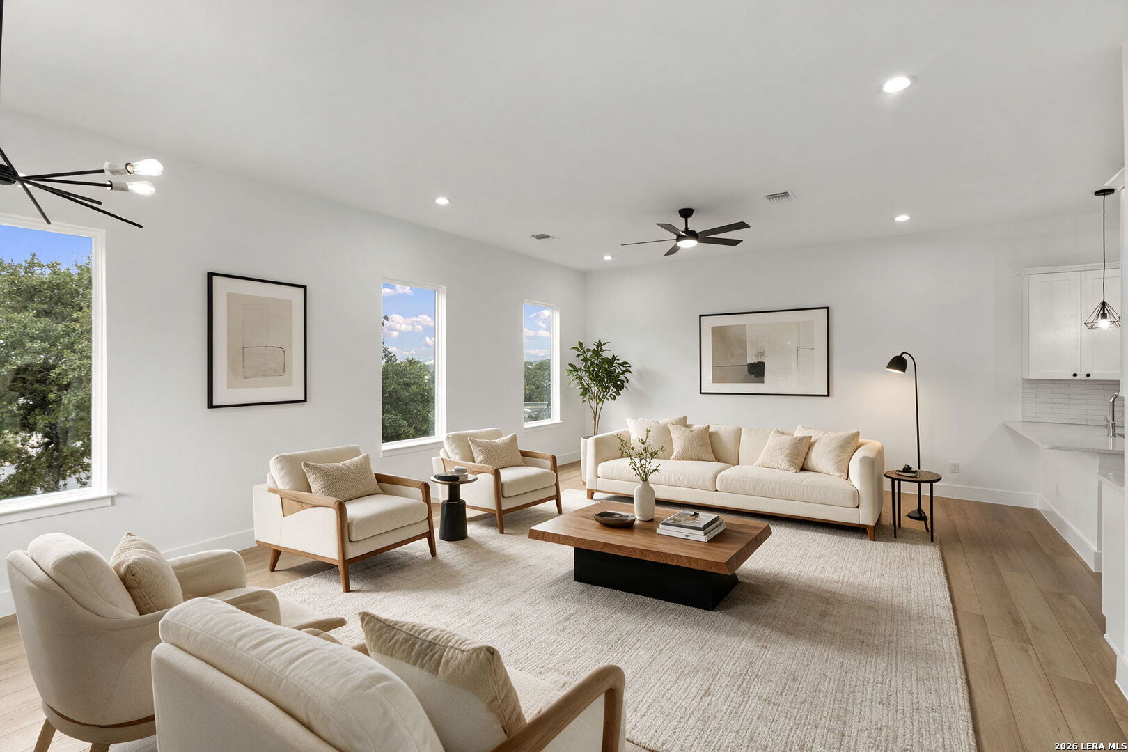 106 MAGNOLIA CIR, Boerne, TX 78006