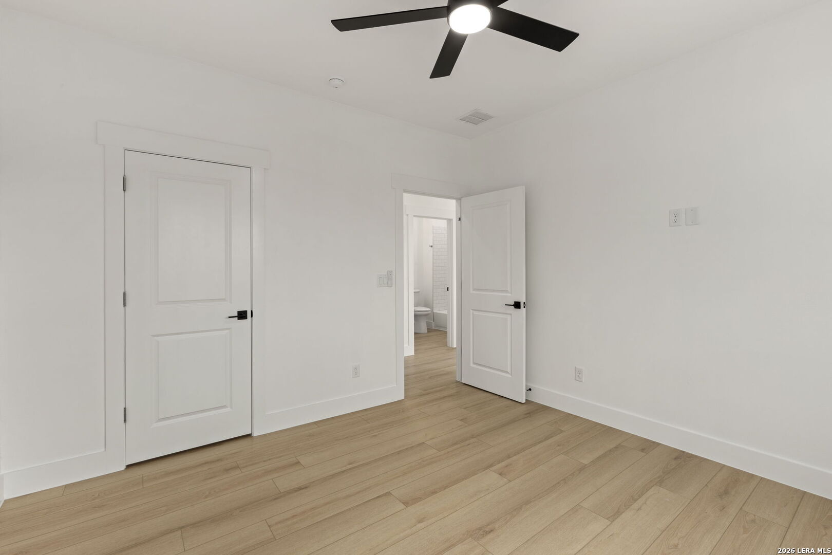 106 MAGNOLIA CIR, Boerne, TX 78006