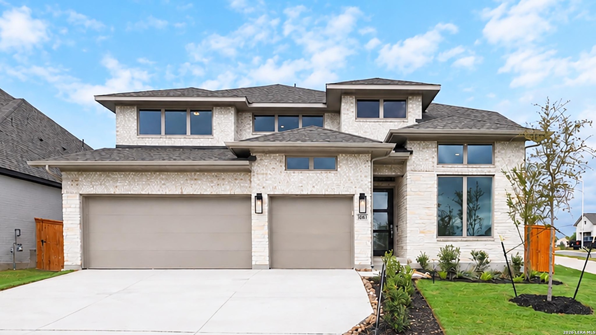 661 Borchers Blvd Listing Cover Image