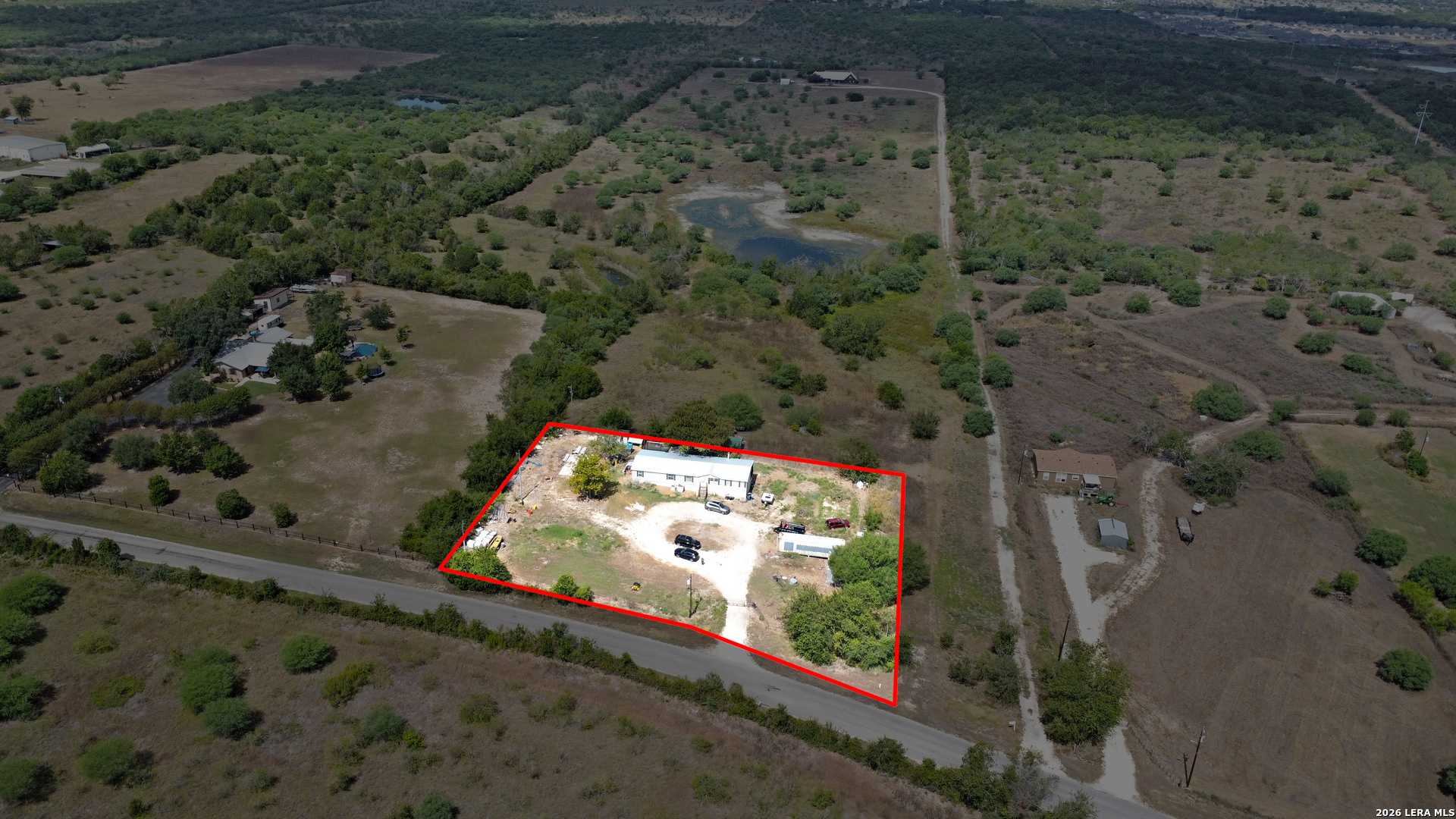 Photo 1 of Single family home for sale at 924 Union Wine Rd, New Braunfels, TX 78130 | MLS# 2018354 | Listing updated on 2026-09-22