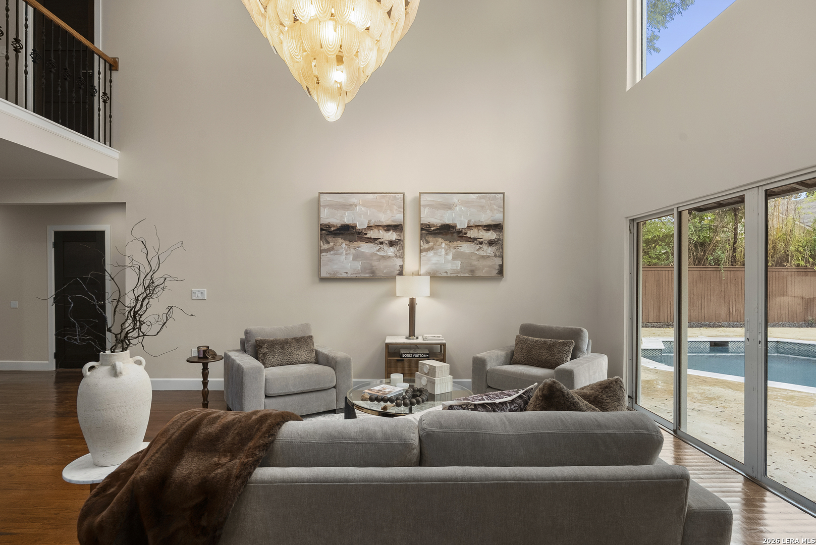 Photo 4 of Single family home for sale at 114 Cloverleaf Ave, Alamo Heights, TX 78209 | MLS# 1927287 | Listing updated on 2026-09-23