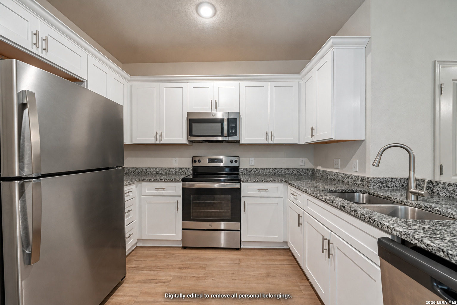 7616 MAGNOLIA VLG, San Antonio, TX 78252