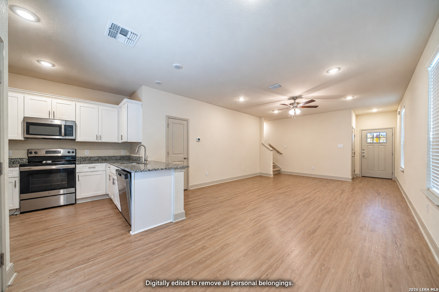 7616 MAGNOLIA VLG, San Antonio, TX 78252