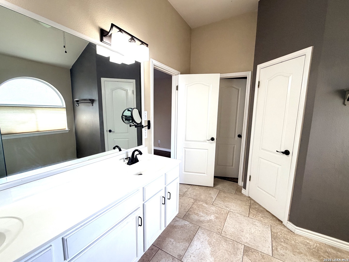 2546 WOODLAND VILLAGE PL, Schertz, TX 78154