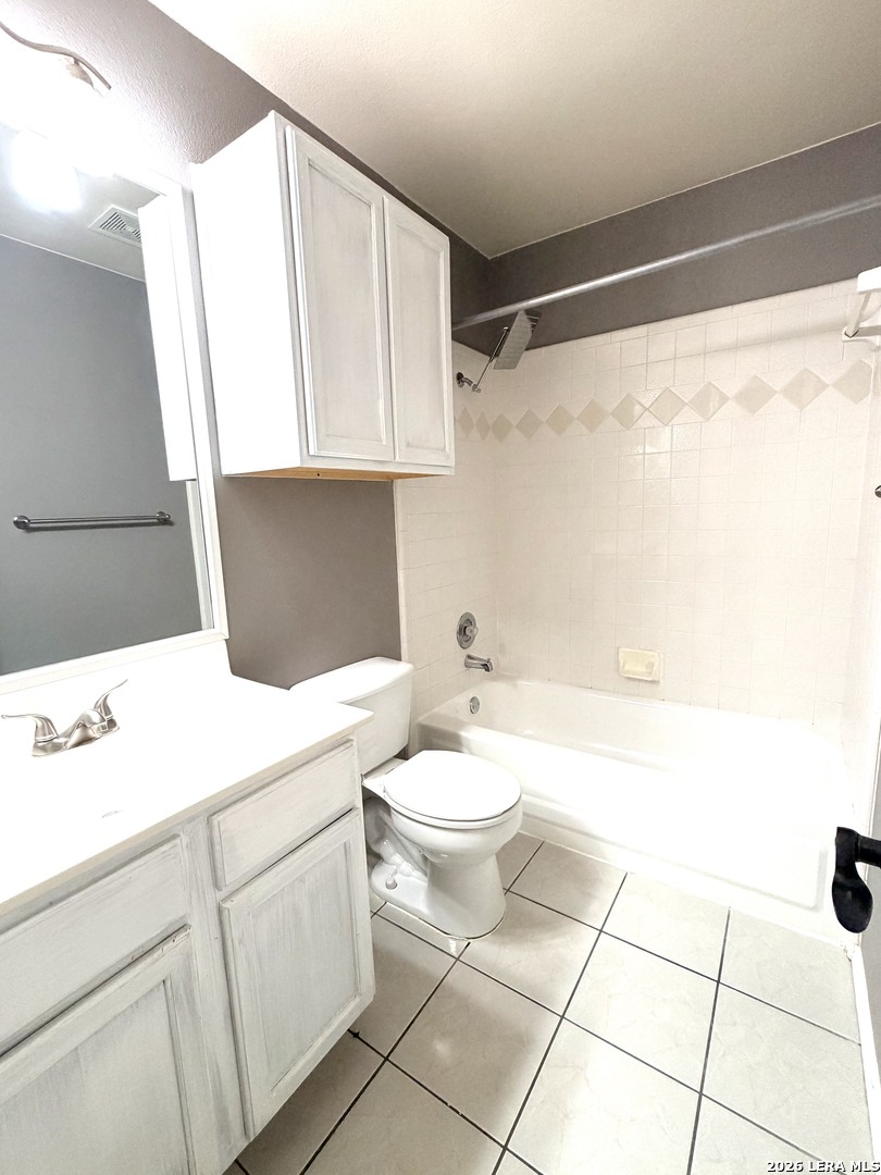 2546 WOODLAND VILLAGE PL, Schertz, TX 78154
