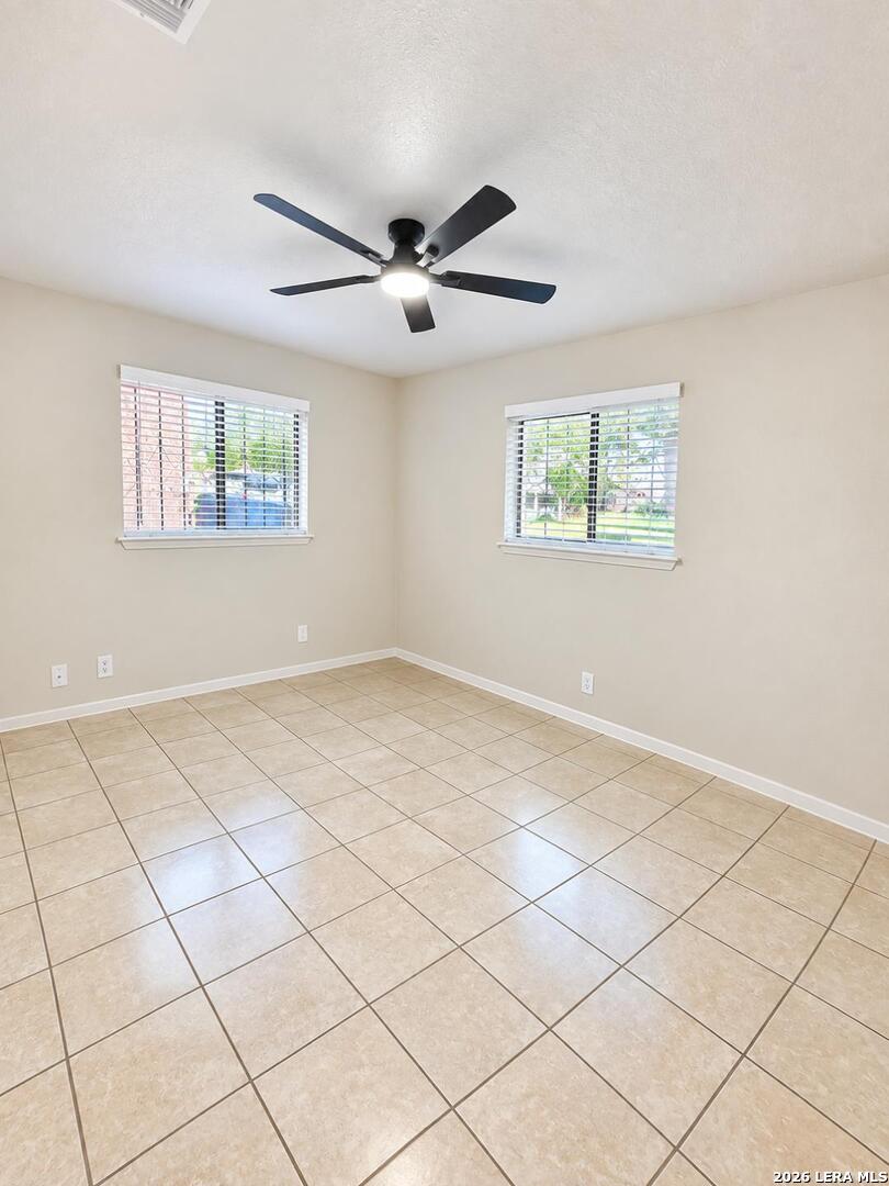 4223 BAYLISS ST, San Antonio, TX 78233