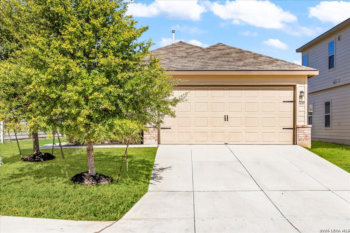 Photo 4 of Single family home for sale at 7237 Yucca Pl, San Antonio, TX 78253 | MLS# 2018916 | Listing updated on 2026-09-24