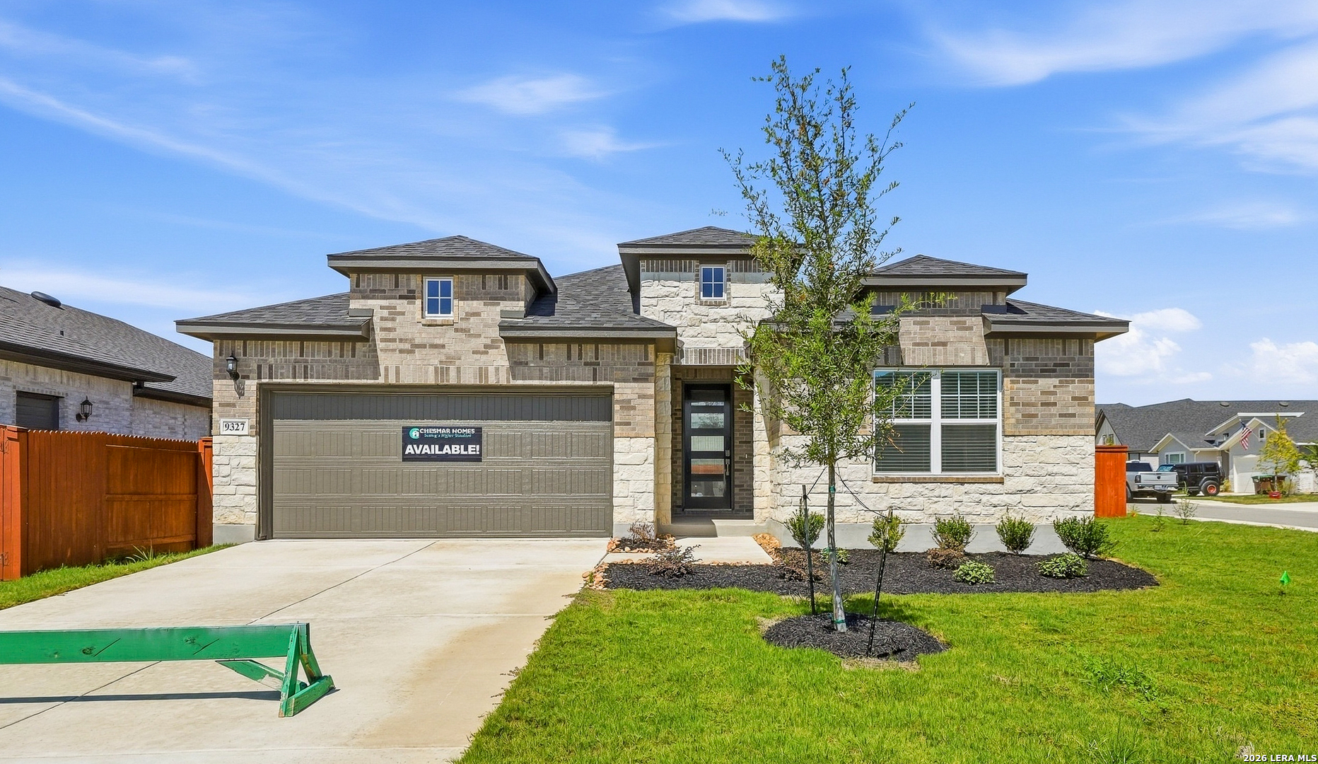 9327 Luke Path Listing Cover Image
