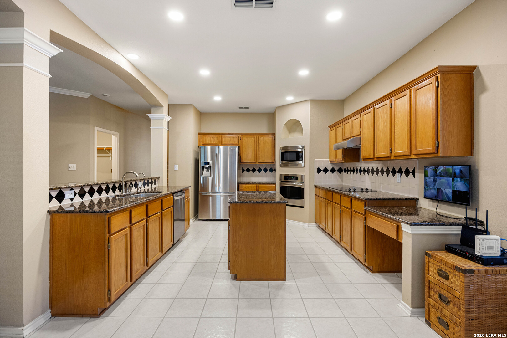 16718 Worthington, San Antonio, TX 78248