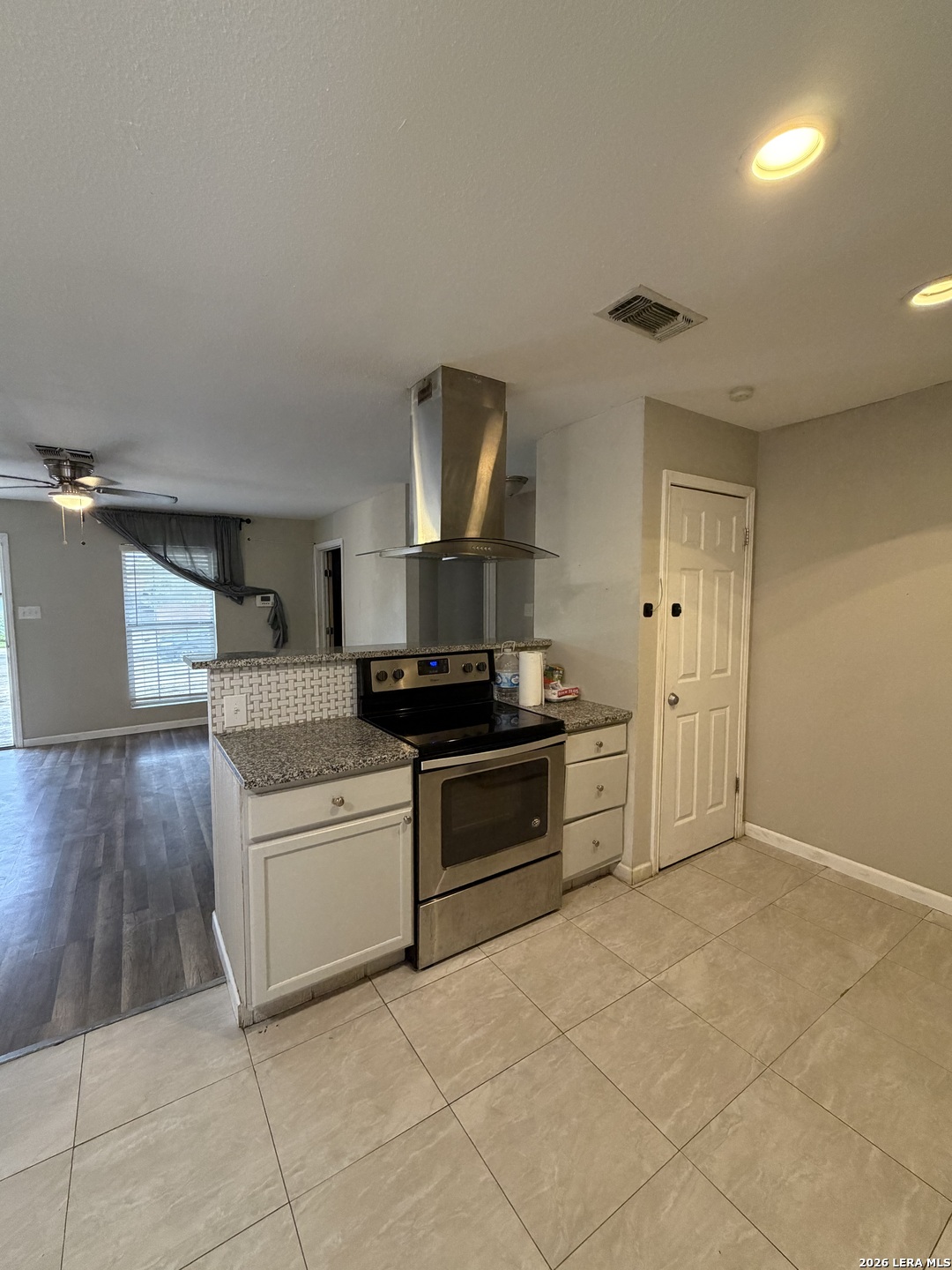 Photo 4 of Single family home for sale at 9311 Cliff Point Dr, San Antonio, TX 78250 | MLS# 2018694 | Listing updated on 2026-09-23