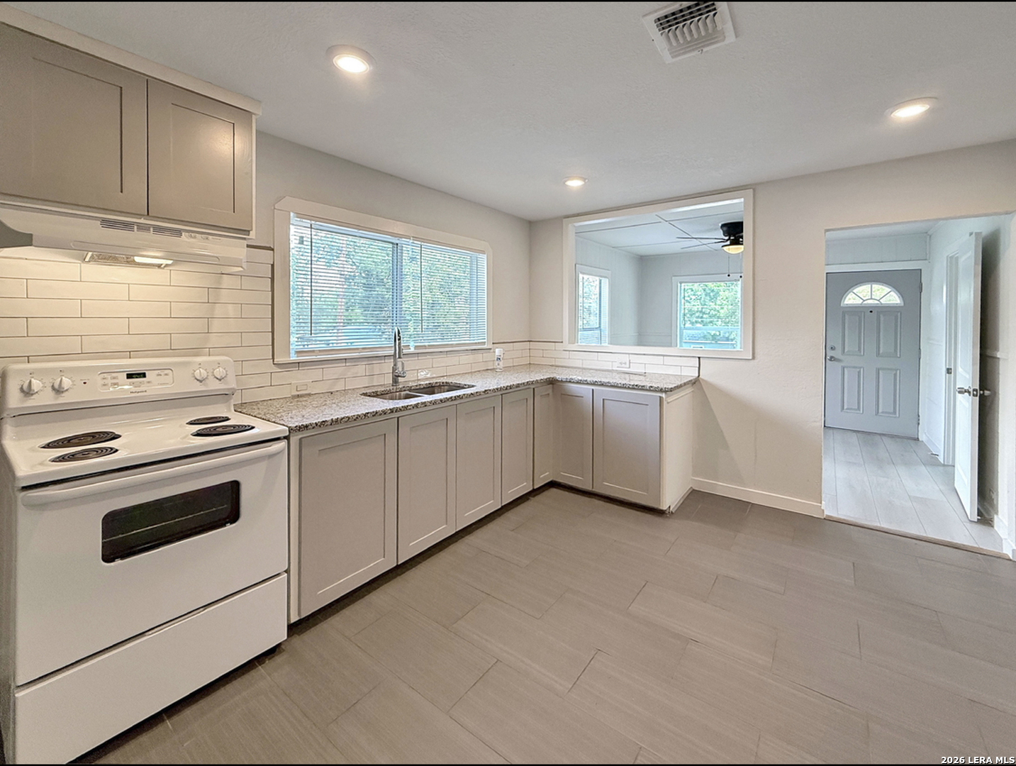 131 Los Arboles, San Antonio, TX 78214