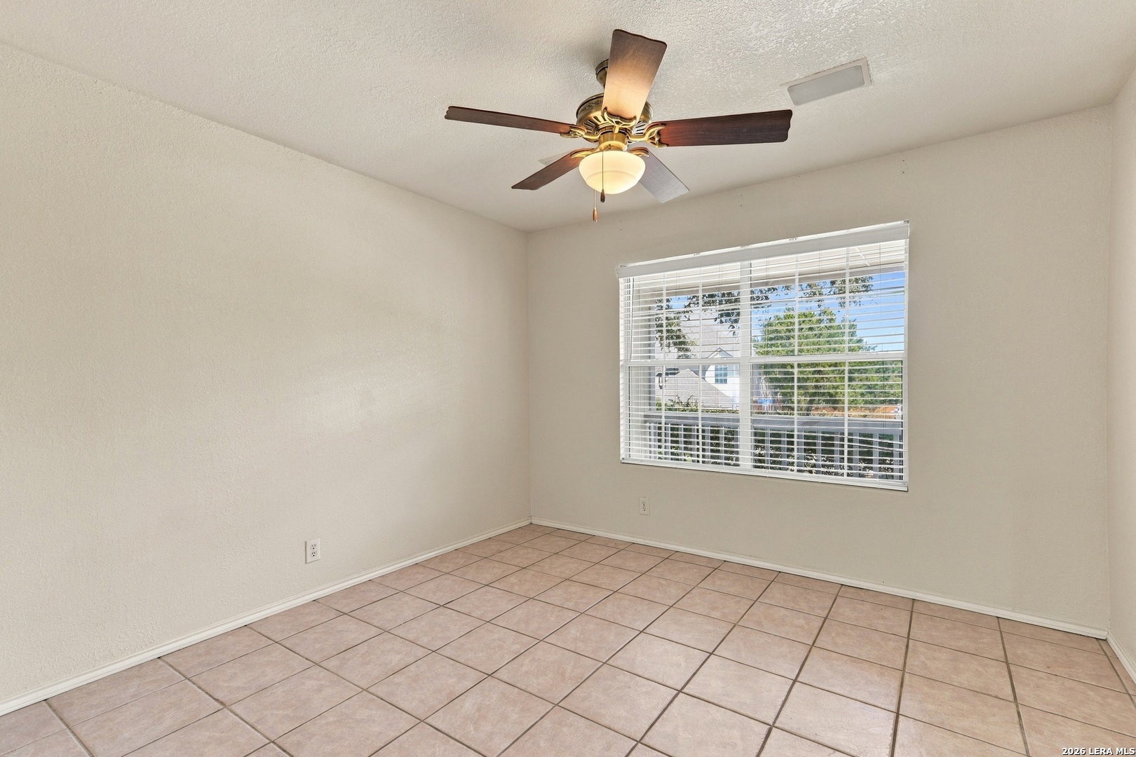 7742 BRAUN BND, San Antonio, TX 78250