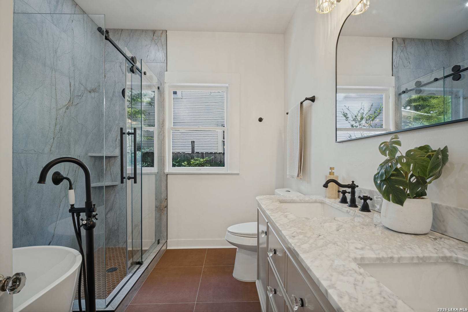 214 Ira Ave, San Antonio, TX 78209