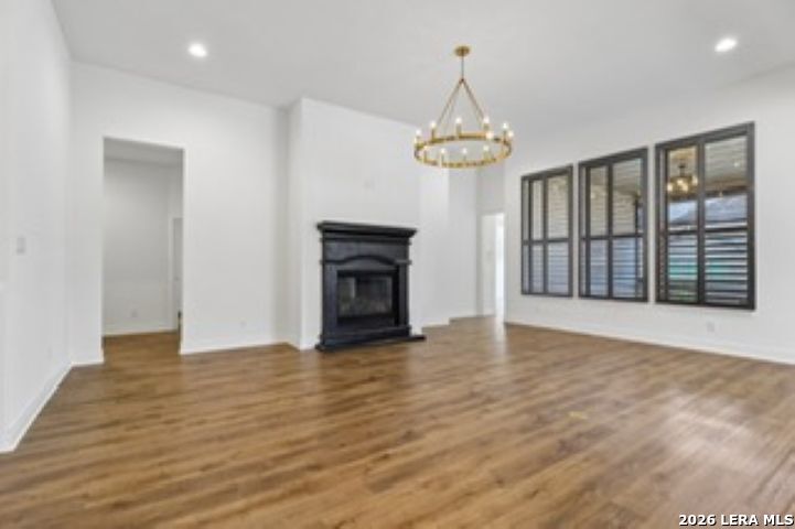 1st Living Area