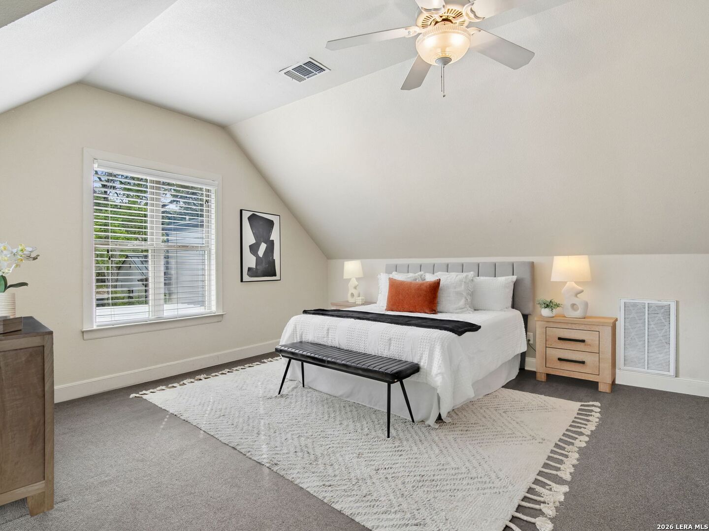 310 Castano Avenue, Alamoheights, TX 78209