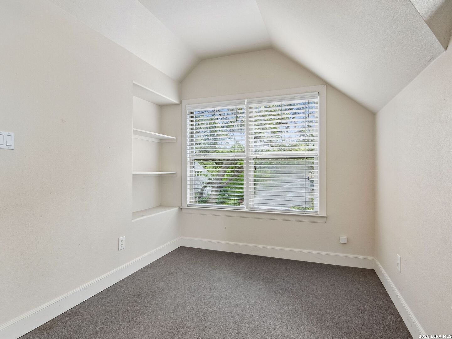 310 Castano Avenue, Alamoheights, TX 78209