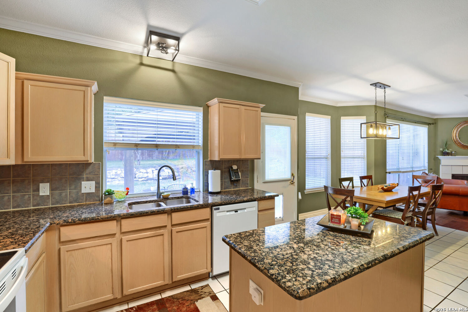 21410 Rio Colorado, San Antonio, TX 78259