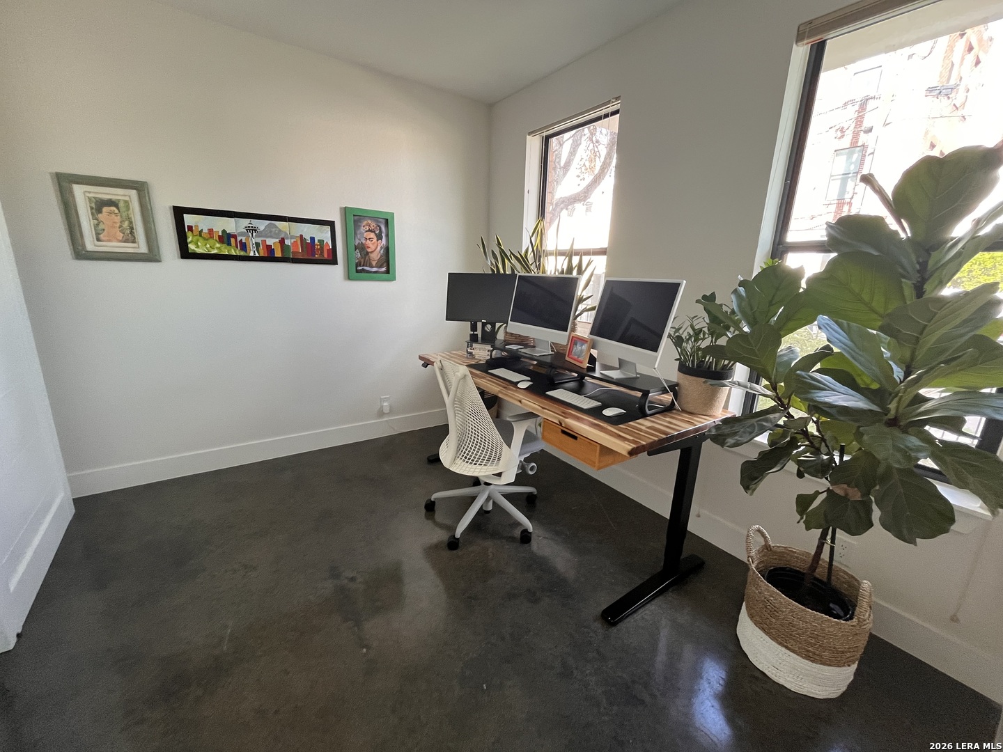 Listing Photo 4 - Condo for sale in building located at 131 N Swiss, San Antonio, TX 78202 - Unit #N/A