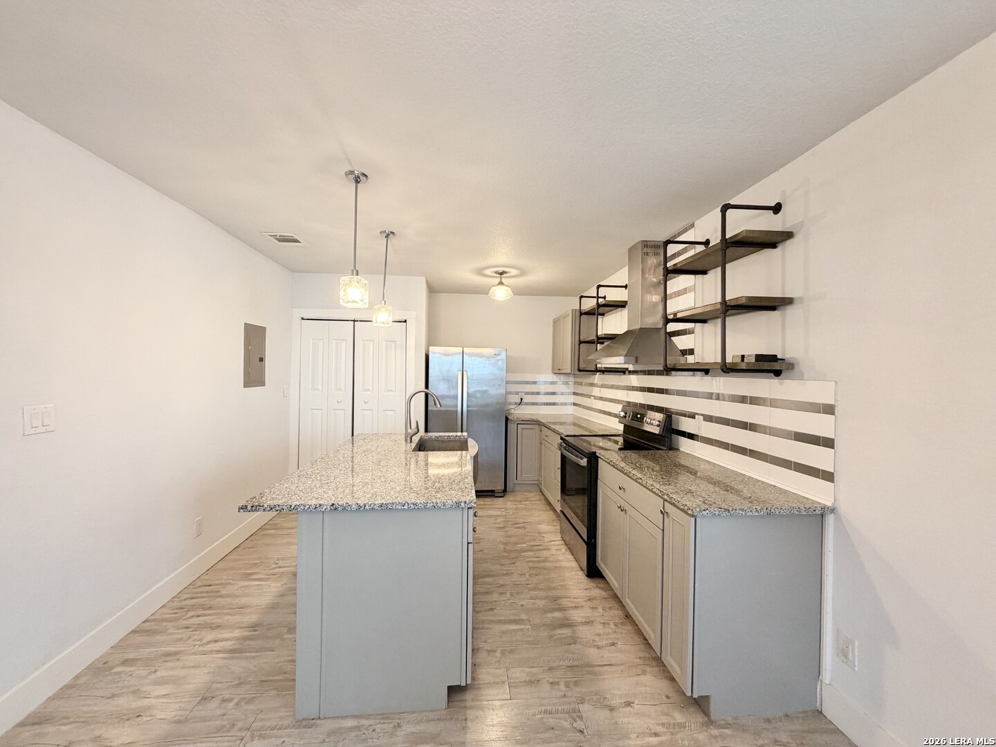 707 S OLIVE ST, #A, San Antonio, TX 78203