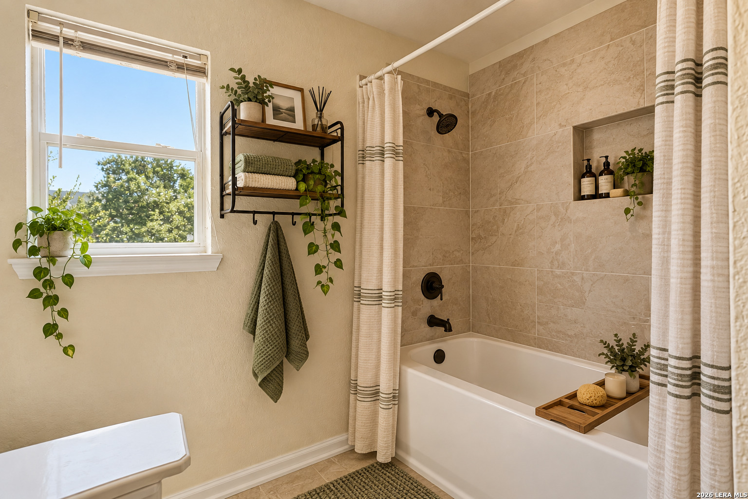 4811 Adkins Trail