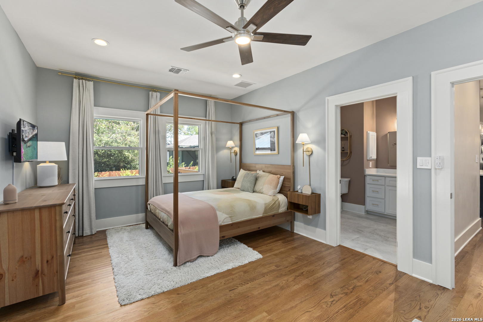 837 W Summit Ave, San Antonio, TX 78212