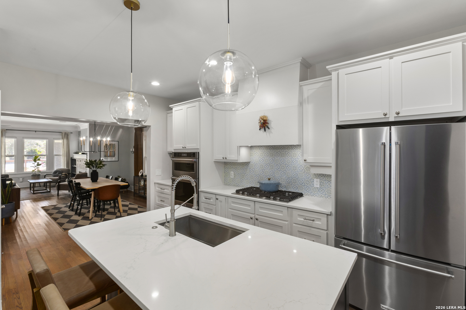 837 W Summit Ave, San Antonio, TX 78212