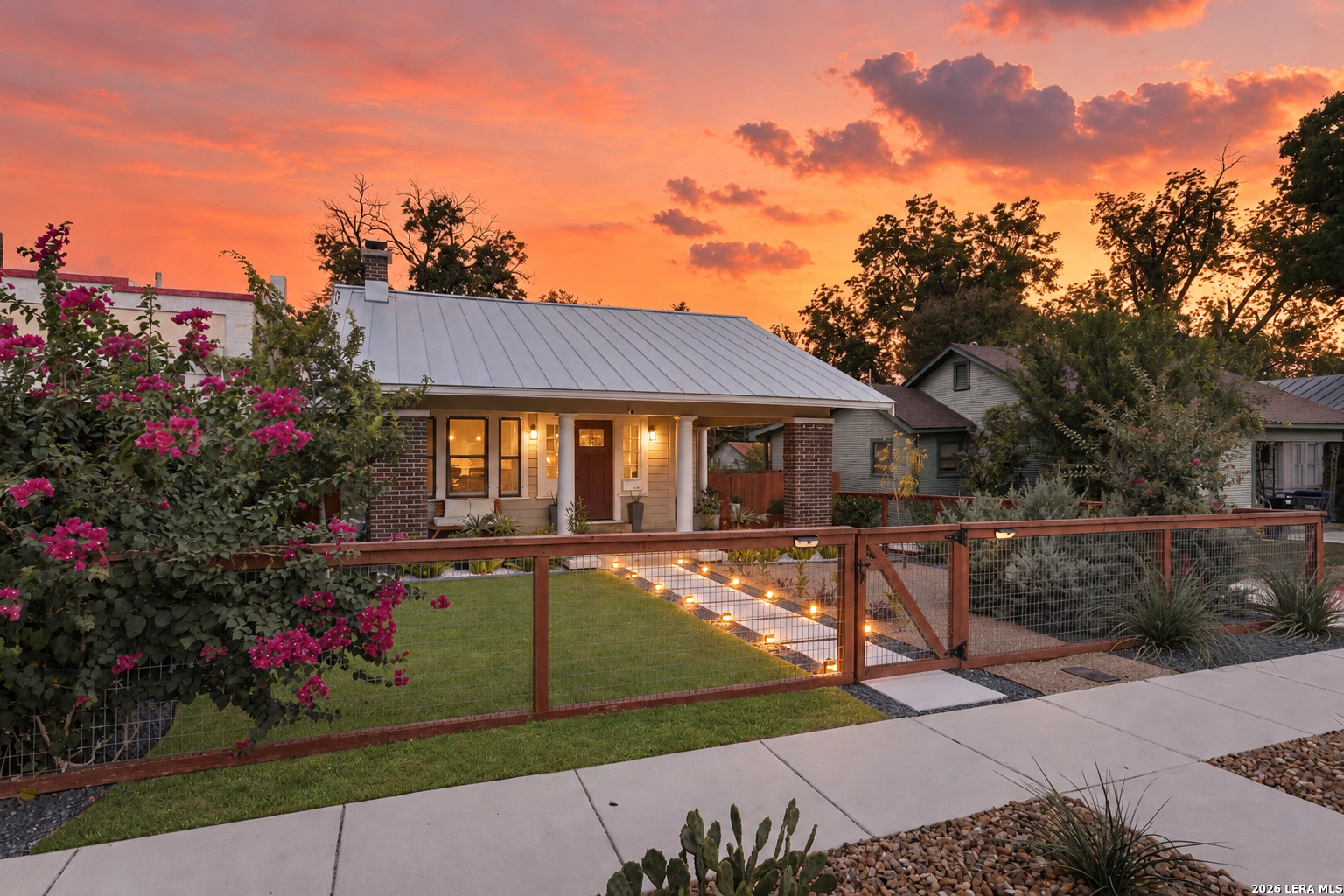 837 W Summit Ave, San Antonio, TX 78212